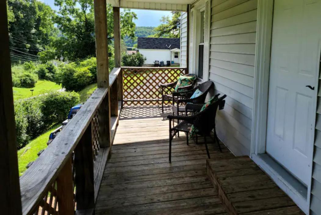 The Dragon'S Den 5 Bedroom House 1 Mile To Main St Tazewell エクステリア 写真